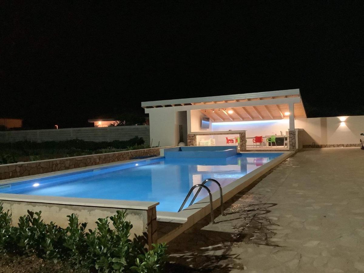 Atl Villa